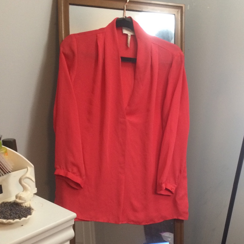 Blouse.